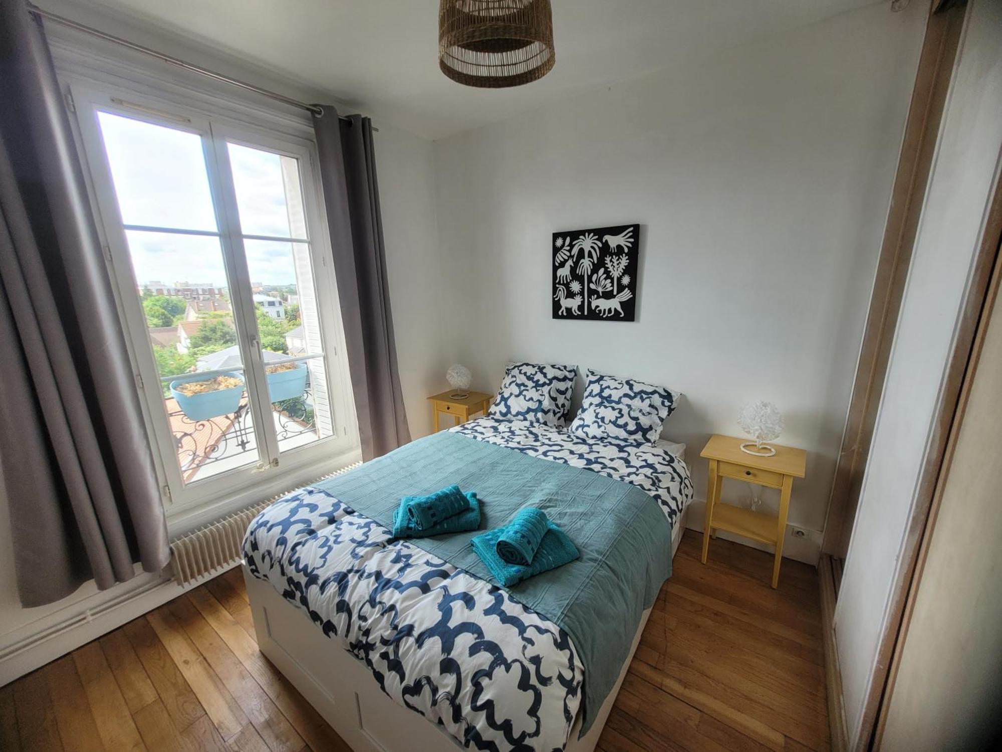 With A View Apartment Enghien-les-Bains